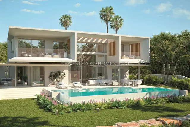Lake Essence, new-build development in Casares, Costa del Sol