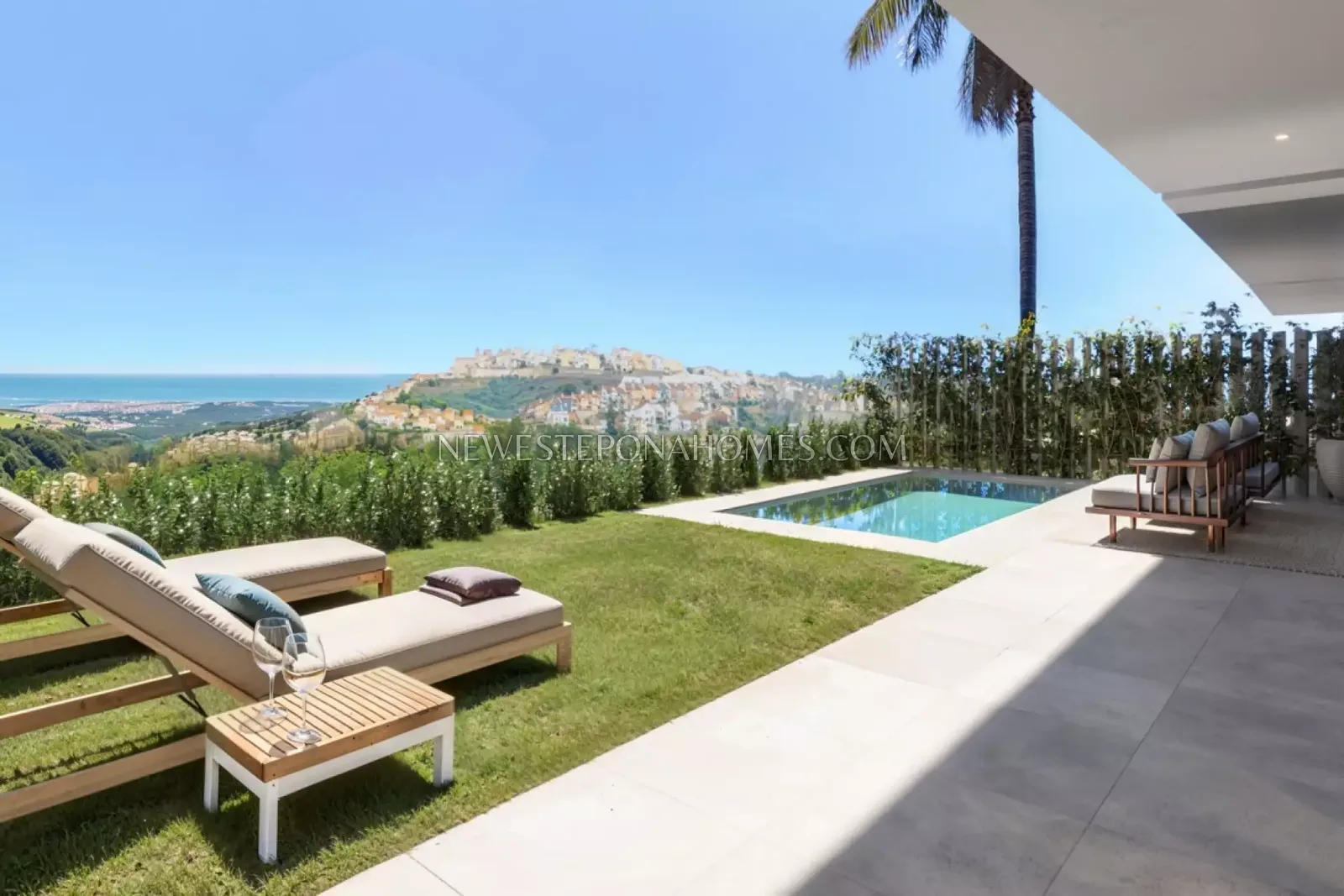 Spinto Blu Villas, new-build development in Casares, Costa del Sol